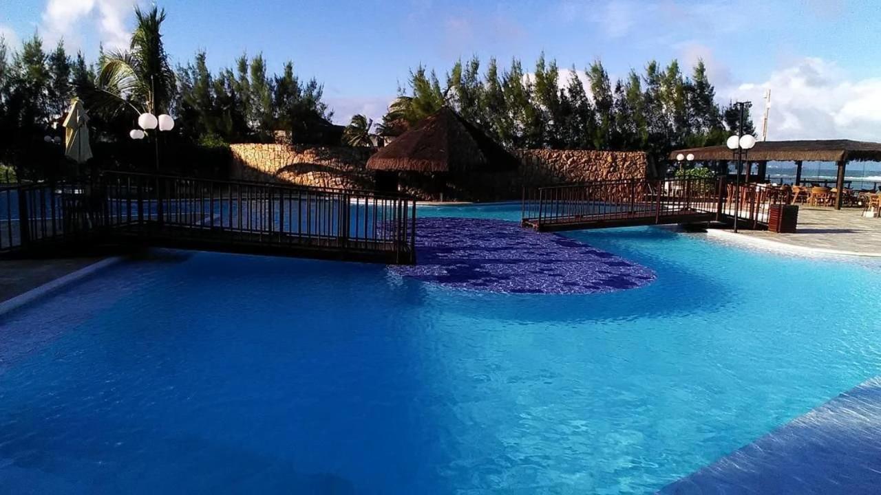 Muro Alto Marupiara Suites ปอร์โต จิ กาลินญาส ภายนอก รูปภาพ